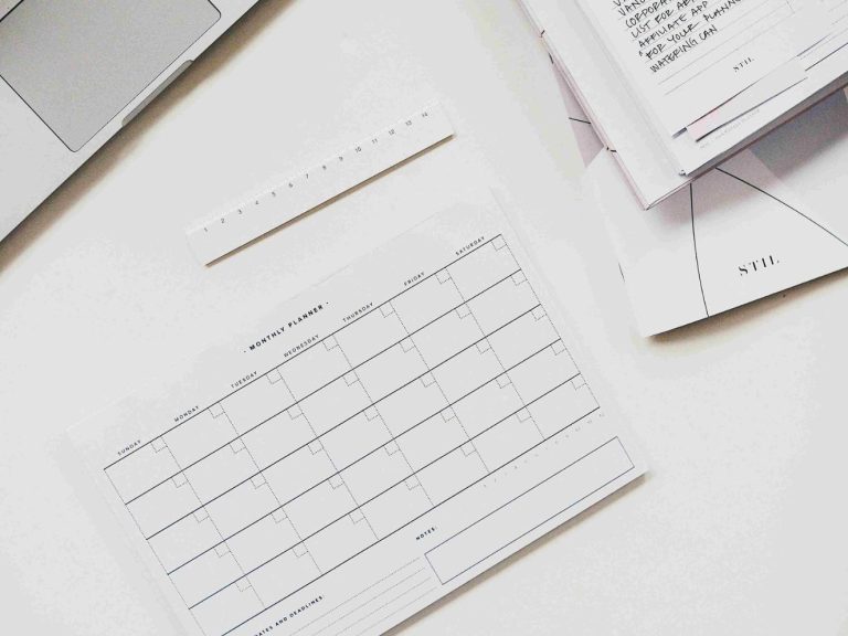 Travail à distance d'une assistante administrative virtuelle pour entreprises